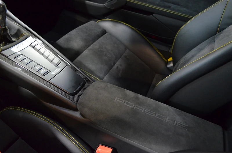 2016 Porsche 981 Cayman GT4 - Image 9 of 10