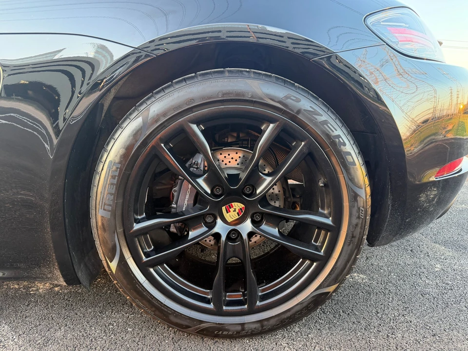 2017 Porsche 718 Cayman - Image 12 of 22