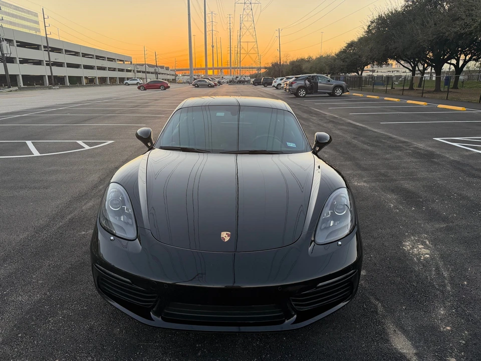 2017 Porsche 718 Cayman - Image 8 of 22
