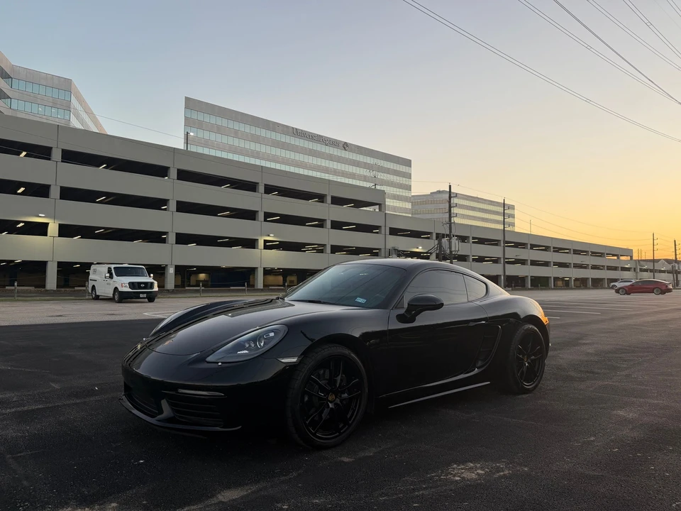 2017 Porsche 718 Cayman - Image 2 of 22