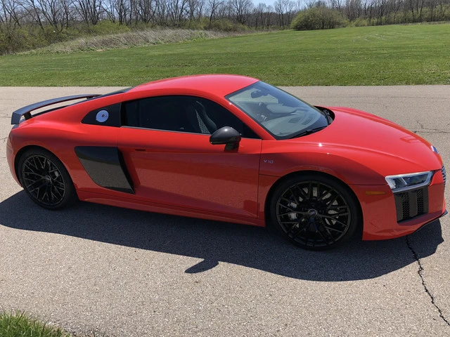 2017 Audi 4S R8 - Image 4 of 10