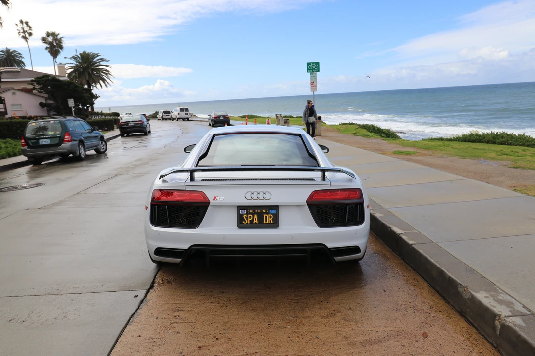 2017 Audi 4S R8 - Image 4 of 11