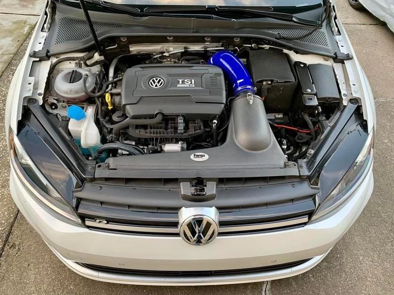 2017 Volkswagen Golf R Mk7 - Image 6 of 8