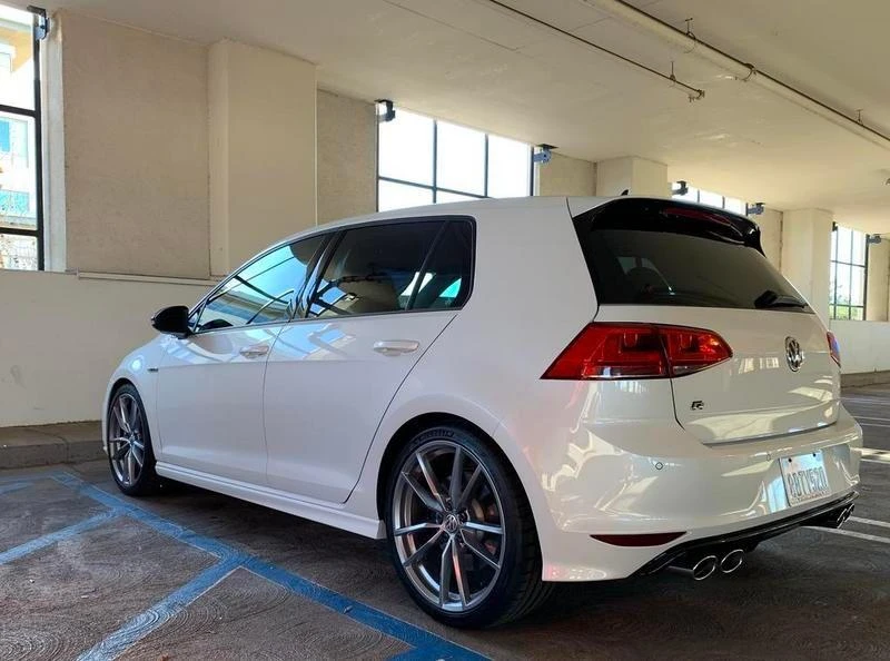 2017 Volkswagen Golf R Mk7 - Image 2 of 8