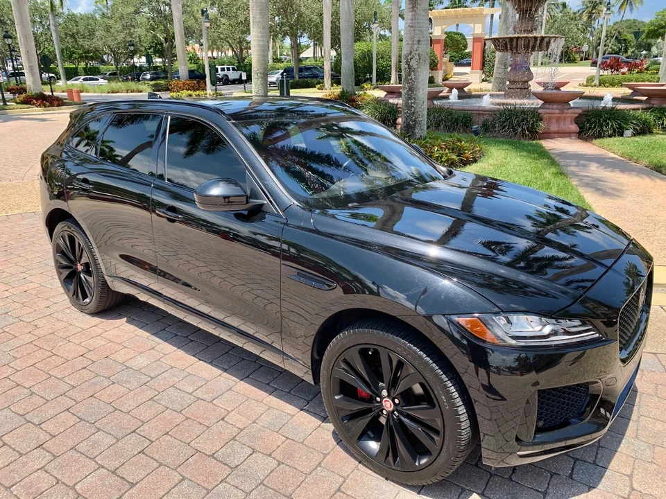 2017 Jaguar F-Pace - Image 4 of 8