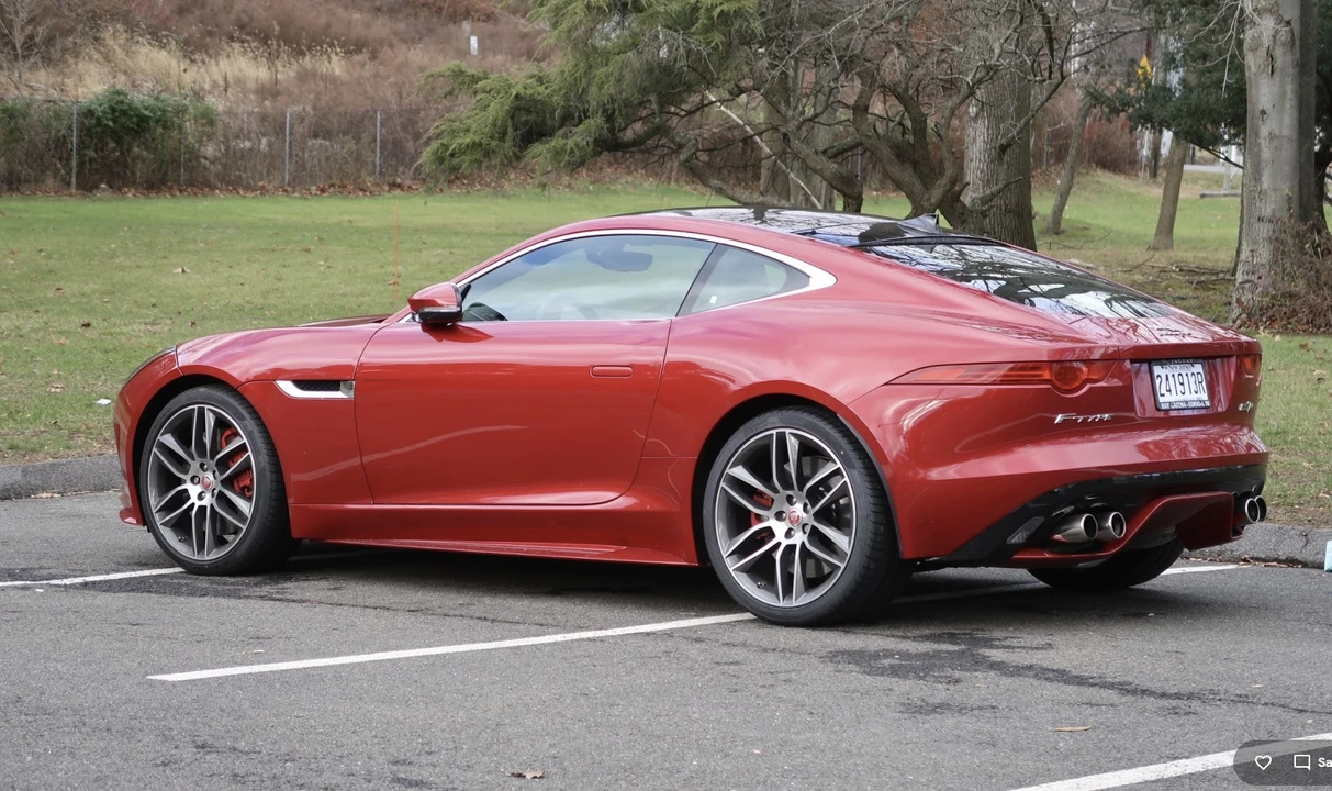 2017 Jaguar F-Type R 1st Gen - Image 3 of 4