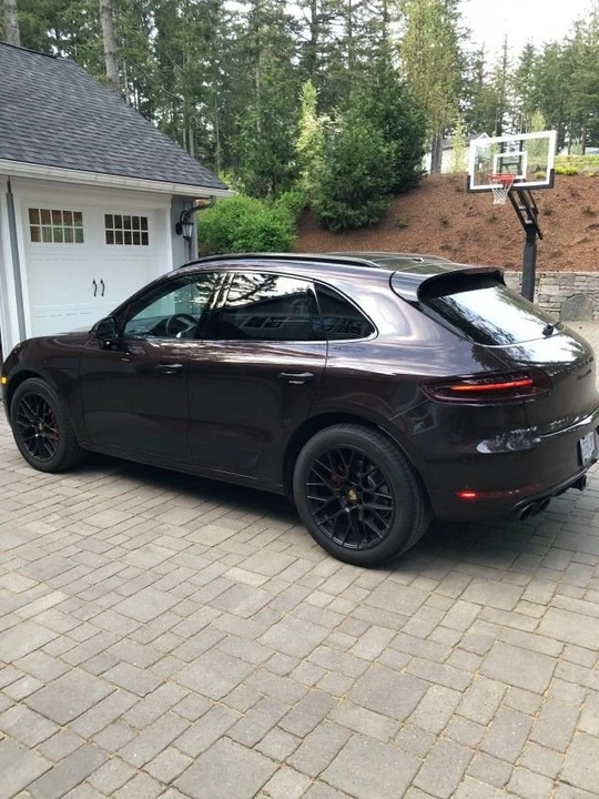 2017 Porsche Macan GTS - Image 2 of 16