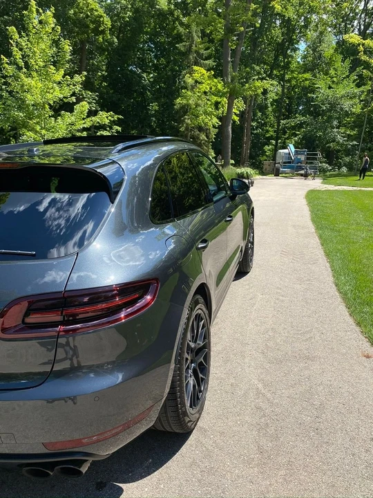 Porsche Macan GTS - Image 5 of 14