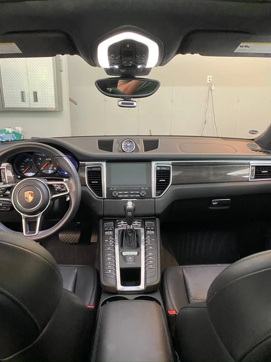 Porsche Macan GTS - Image 3 of 14