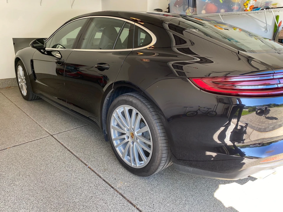 Porsche 971 Panamera 4S - Image 5 of 9
