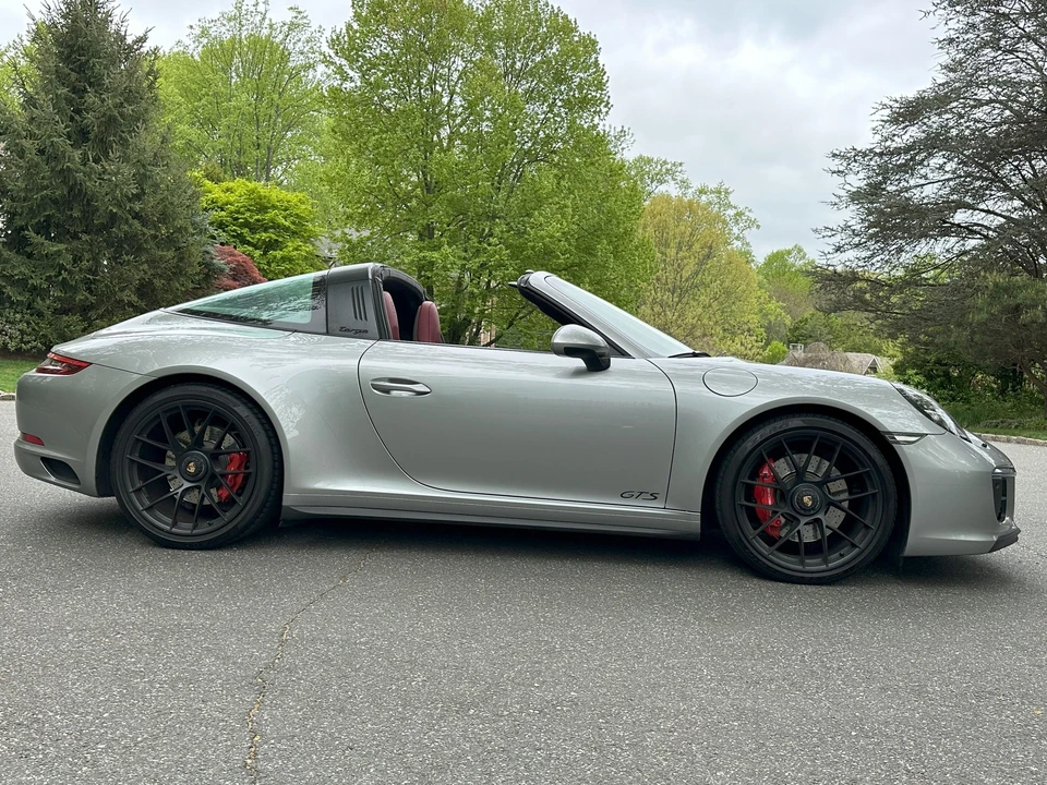 2018 Porsche 991 Targa 4 GTS - Image 5 of 11
