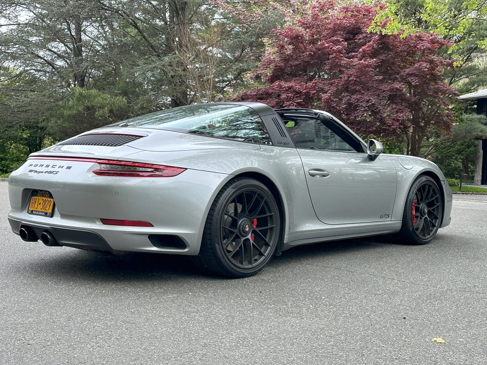2018 Porsche 991 Targa 4 GTS - Image 6 of 11