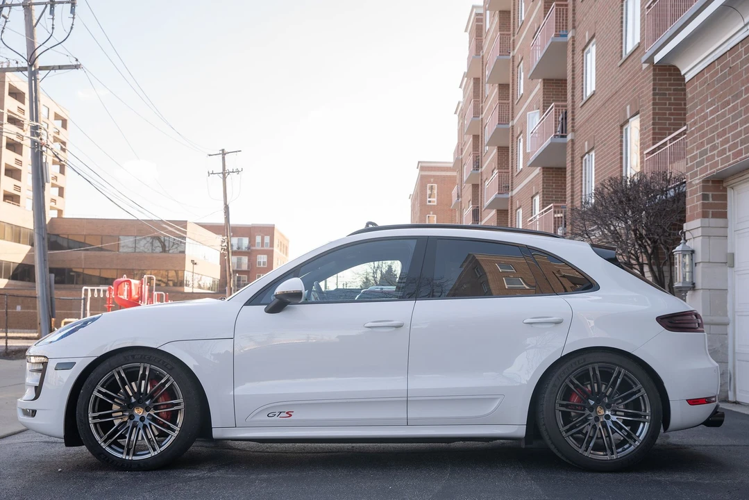 2018 Porsche Macan GTS - Image 11 of 19