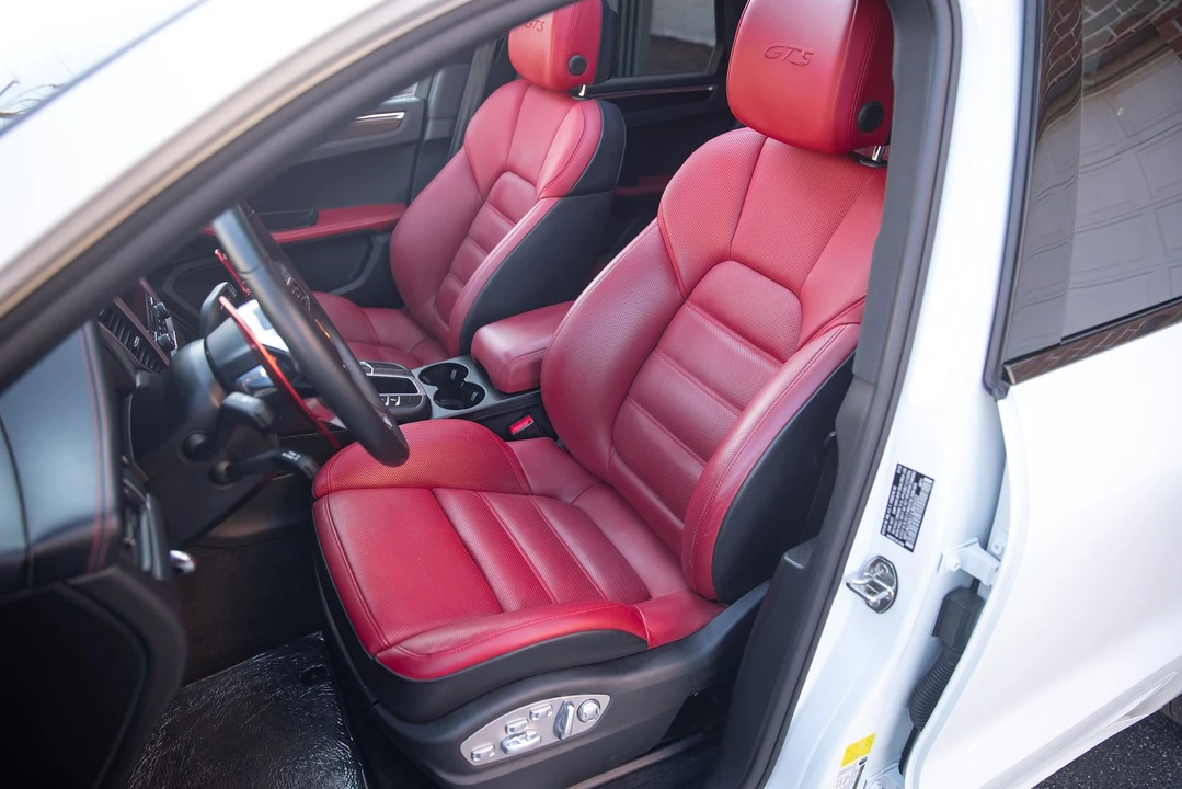 2018 Porsche Macan GTS - Image 4 of 19