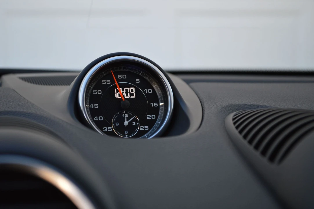 2019 Porsche 718 Cayman GTS - Image 25 of 31