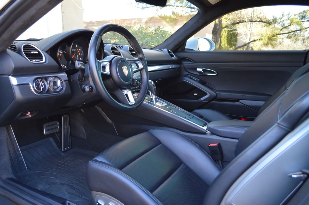 2019 Porsche 718 Cayman GTS - Image 11 of 31