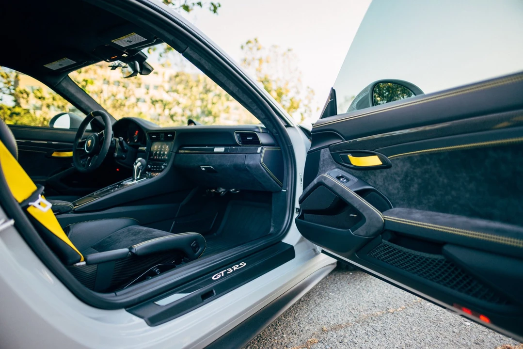 2019 Porsche 991 GT3 RS - Image 23 of 24