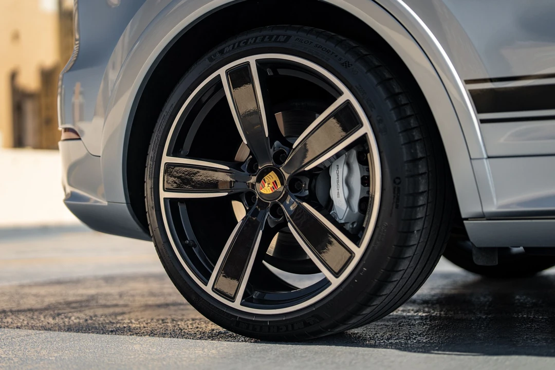 2019 Porsche 9Y0/9Y3 Cayenne Turbo - Image 27 of 27