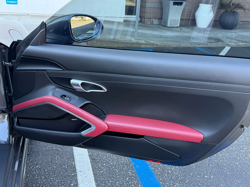 2019 Porsche 718 Cayman S - Image 12 of 23