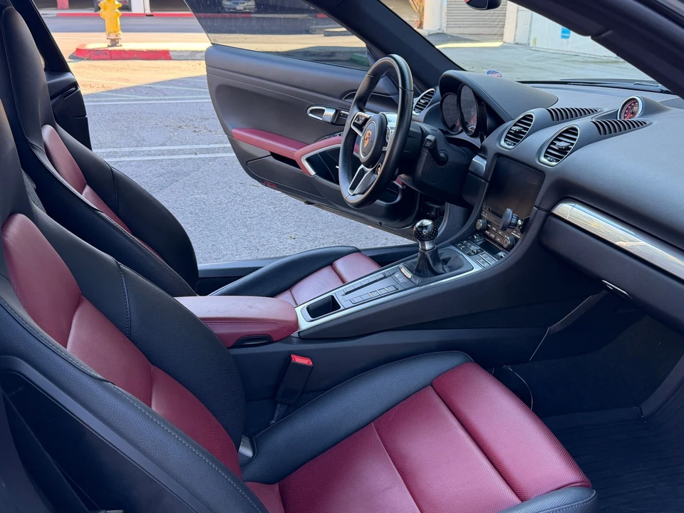 2019 Porsche 718 Cayman S - Image 14 of 23