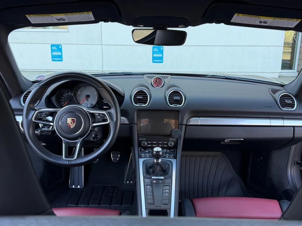 2019 Porsche 718 Cayman S - Image 16 of 23