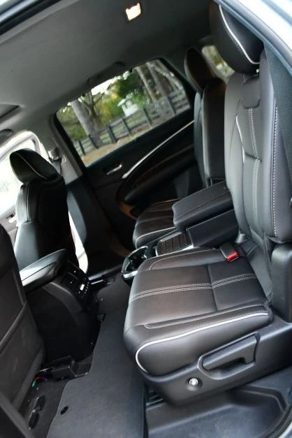 2020 Acura MDX 3rd Gen - Image 12 of 13