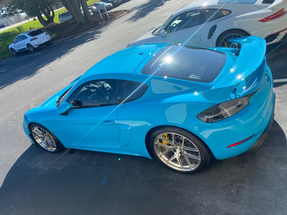 2020 Porsche 718 Cayman GT4 - Image 3 of 6