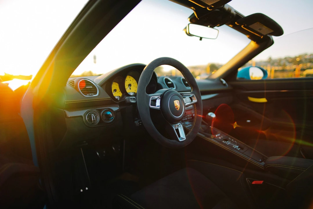 2020 Porsche 718 Boxster Spyder - Image 12 of 20
