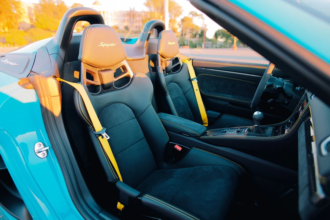 2020 Porsche 718 Boxster Spyder - Image 14 of 20