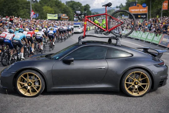 2020 Porsche 992 Carrera - Image 4 of 31