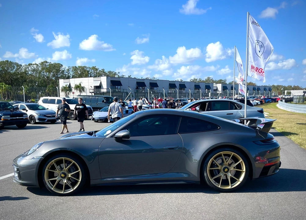 2020 Porsche 992 Carrera - Image 28 of 31