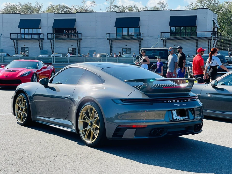 2020 Porsche 992 Carrera - Image 27 of 31