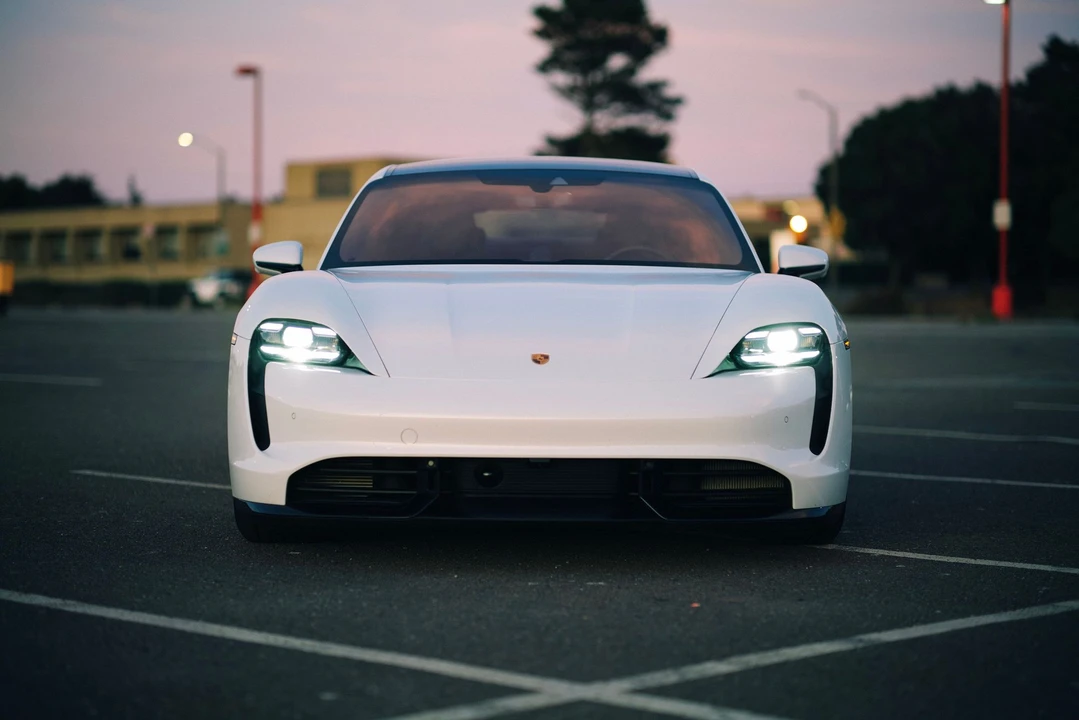 2020 Porsche Taycan Turbo S - Image 11 of 25