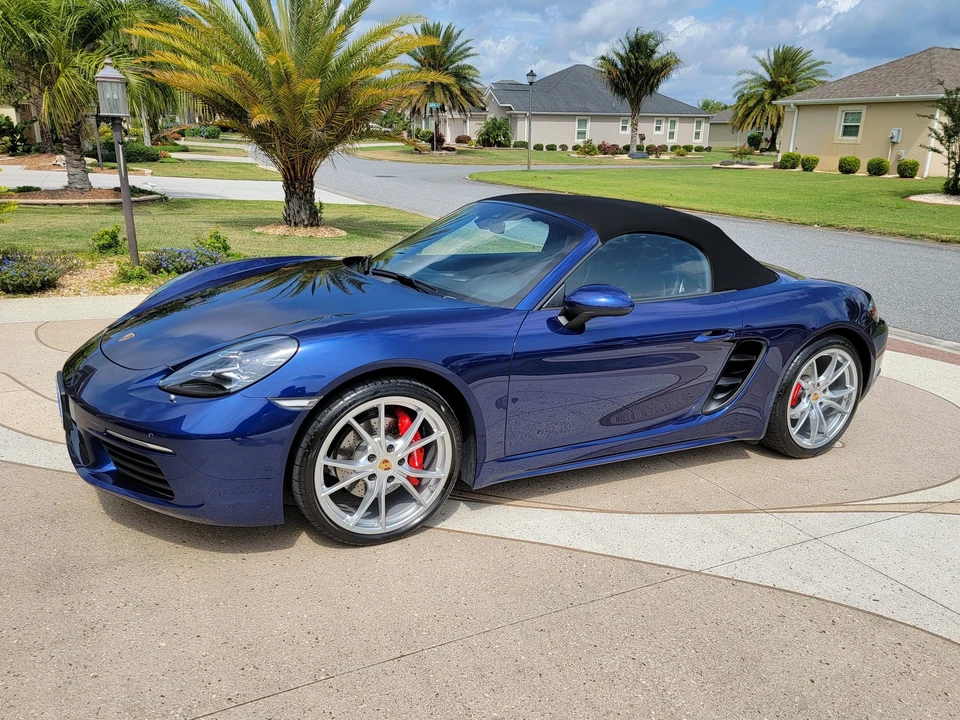 2021 Porsche 718 Boxster - Image 9 of 28