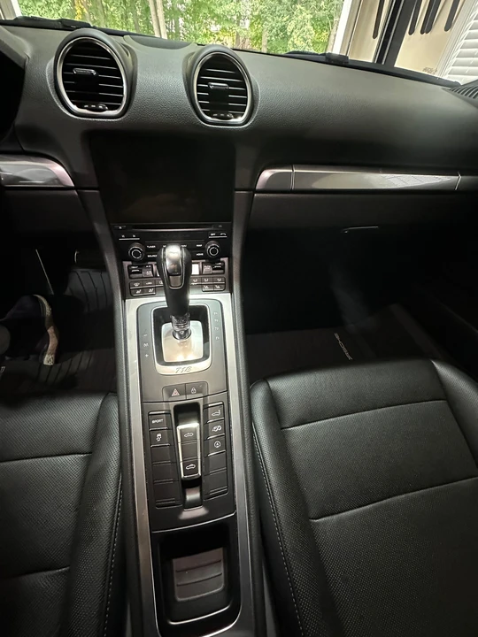 2021 Porsche 718 Boxster - Image 22 of 28