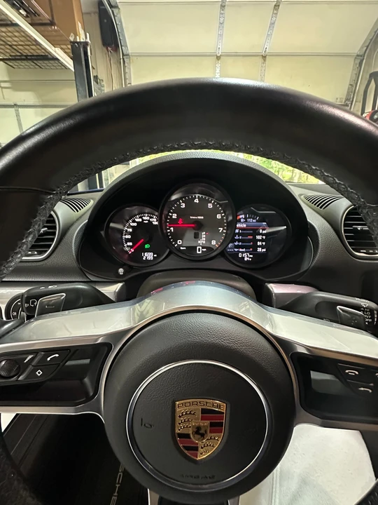 2021 Porsche 718 Boxster - Image 23 of 28