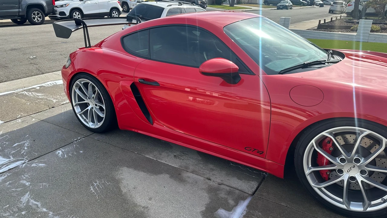 2021 Porsche 718 Cayman - Image 7 of 25