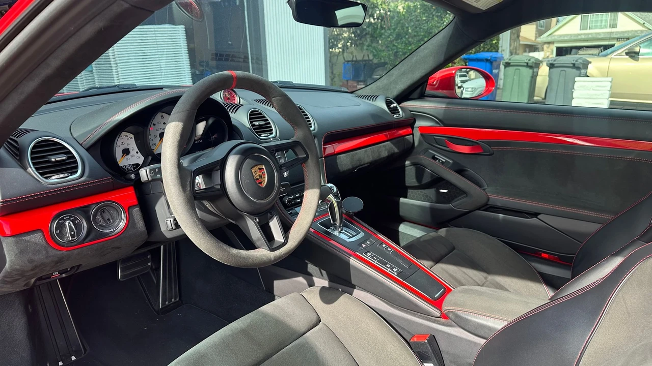 2021 Porsche 718 Cayman - Image 12 of 25