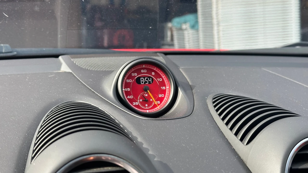 2021 Porsche 718 Cayman - Image 14 of 25