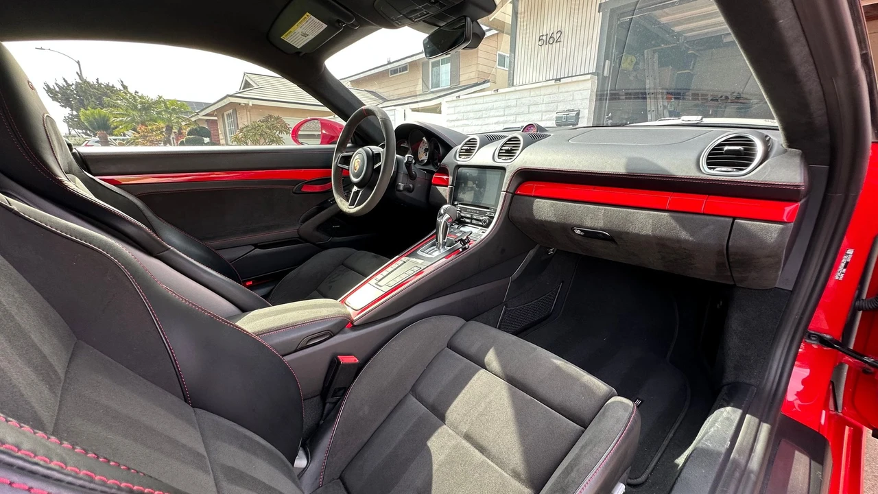 2021 Porsche 718 Cayman - Image 18 of 25