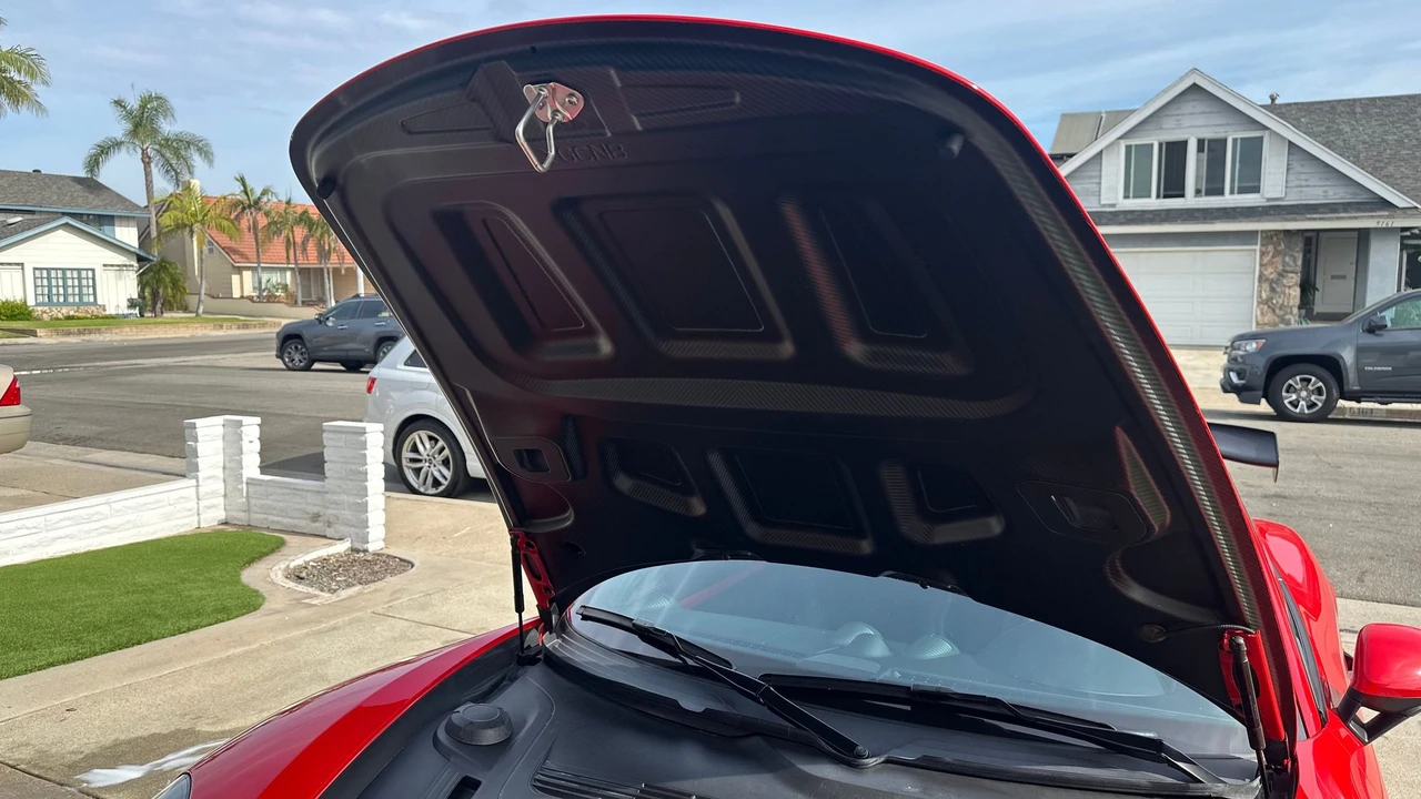2021 Porsche 718 Cayman - Image 21 of 25