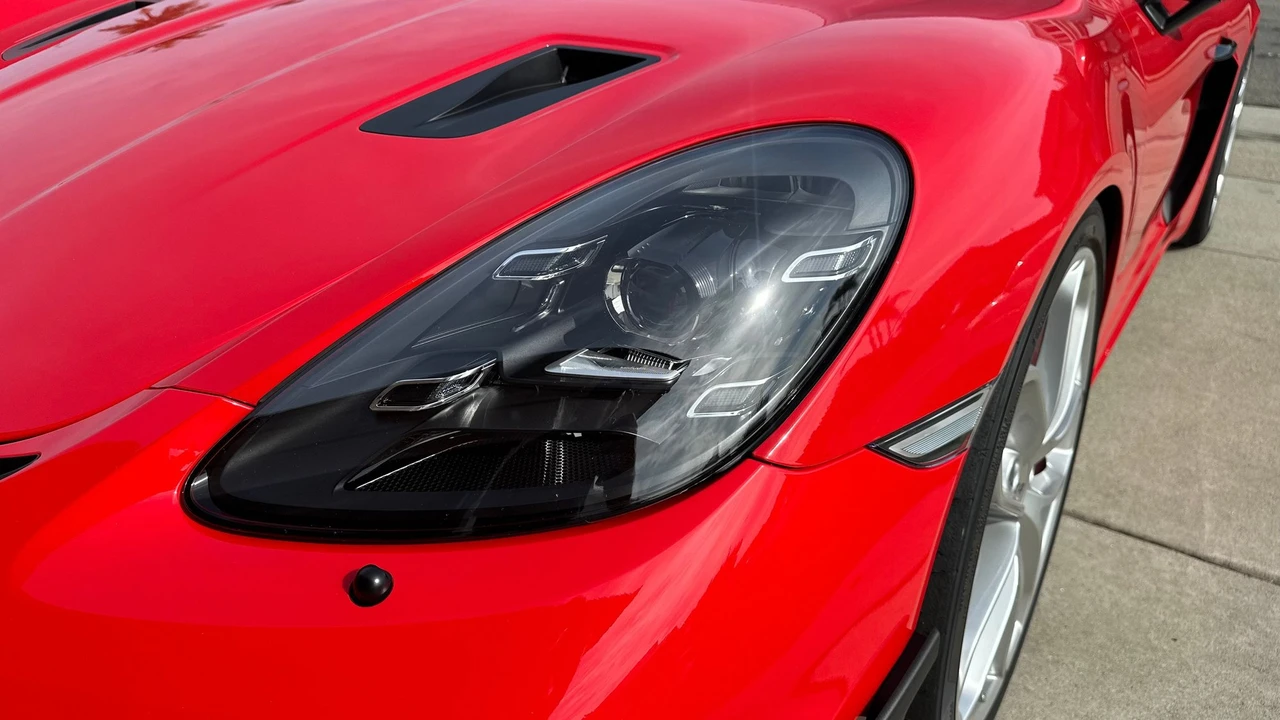 2021 Porsche 718 Cayman - Image 23 of 25