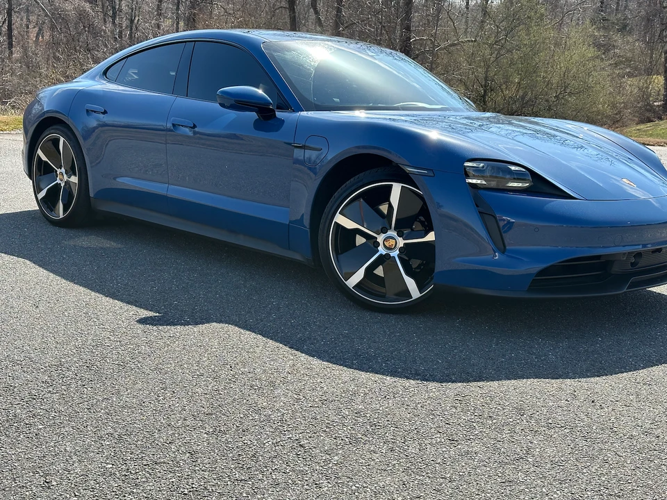 2021 Porsche Taycan 4S - Image 3 of 11