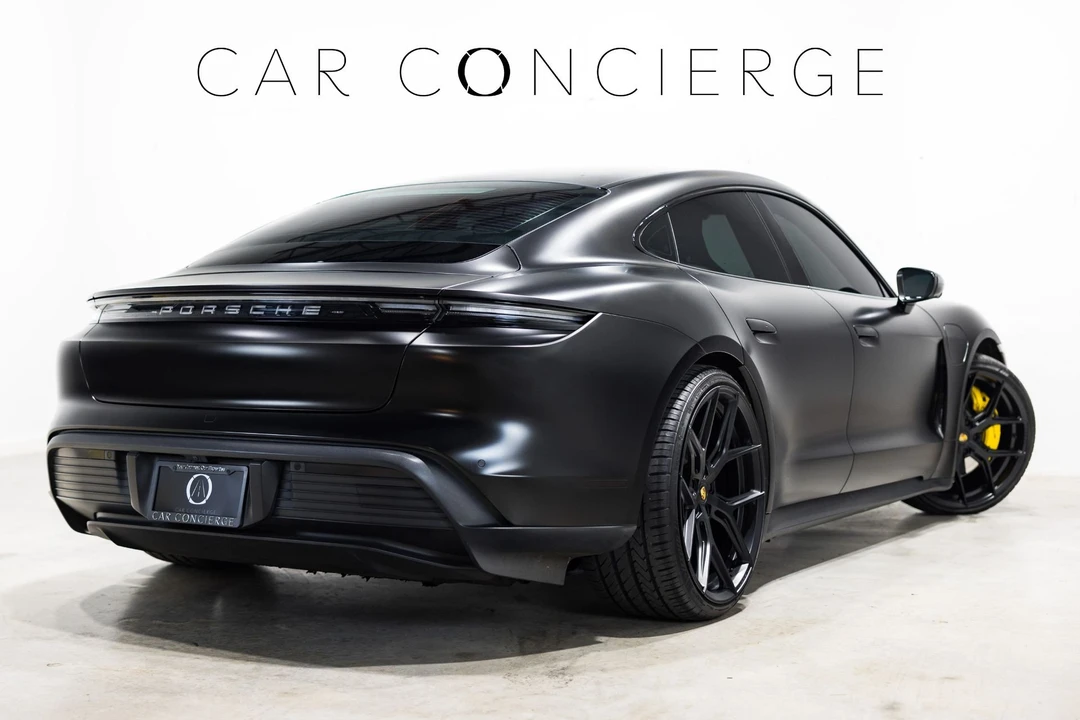 2021 Porsche Taycan 4S - Image 8 of 31