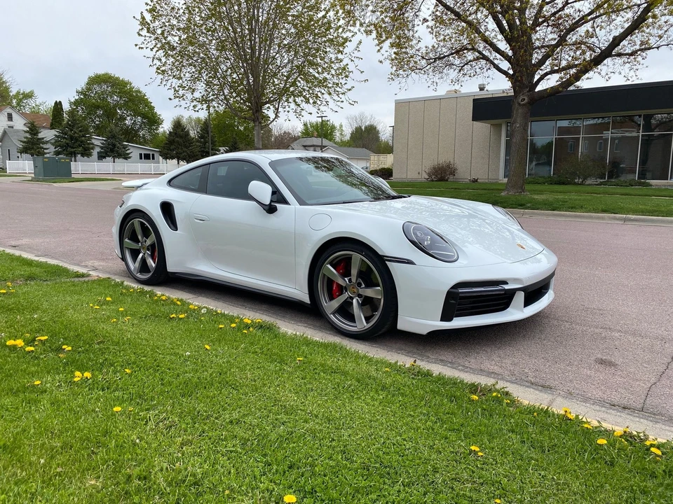 2021 Porsche 992 Turbo - Image 4 of 5