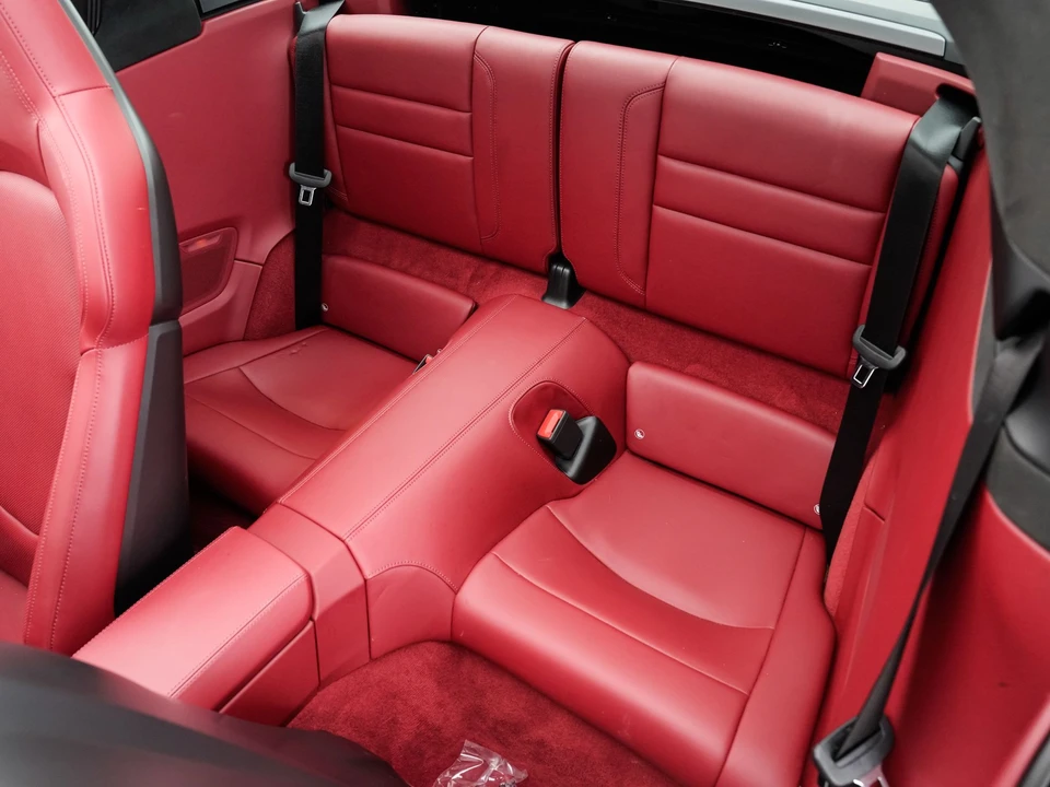 2021 Porsche 992 Targa 4 & 4S - Image 19 of 31