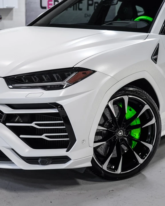 2022 Lamborghini Urus - Image 12 of 28