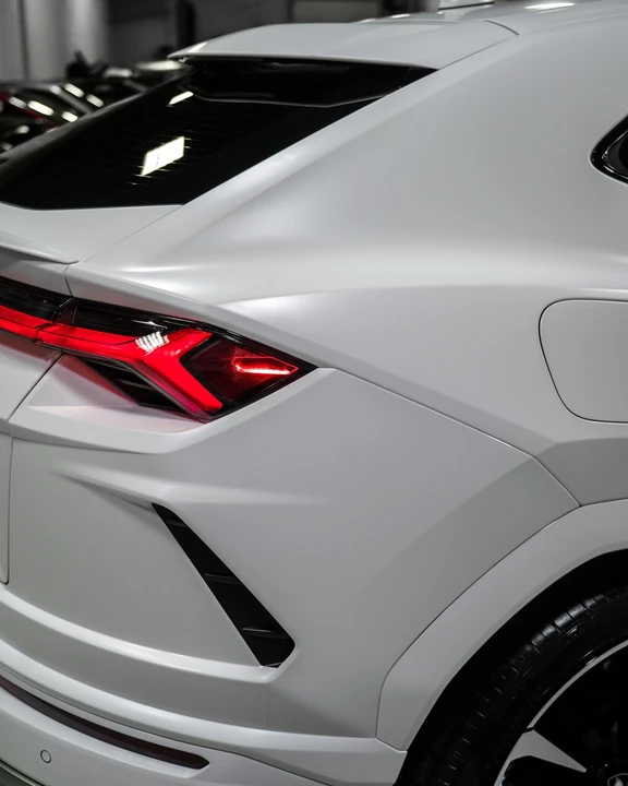 2022 Lamborghini Urus - Image 14 of 28