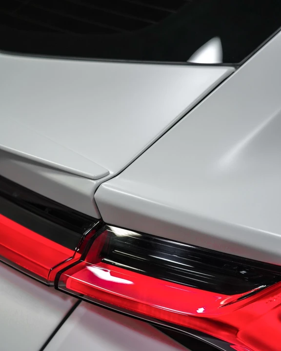 2022 Lamborghini Urus - Image 16 of 28