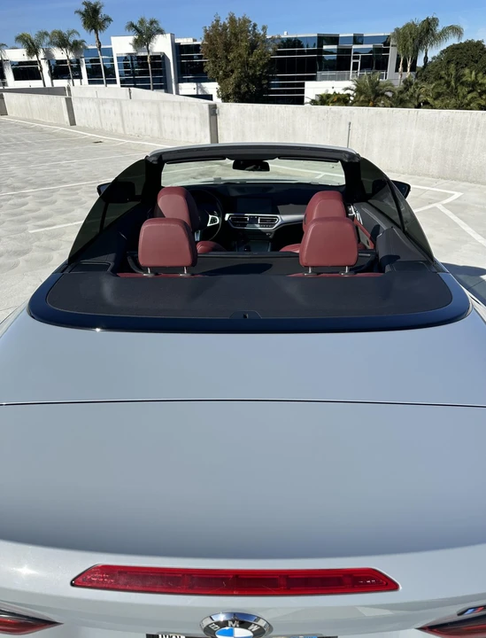 2022 BMW 3 Series - Image 9 of 11